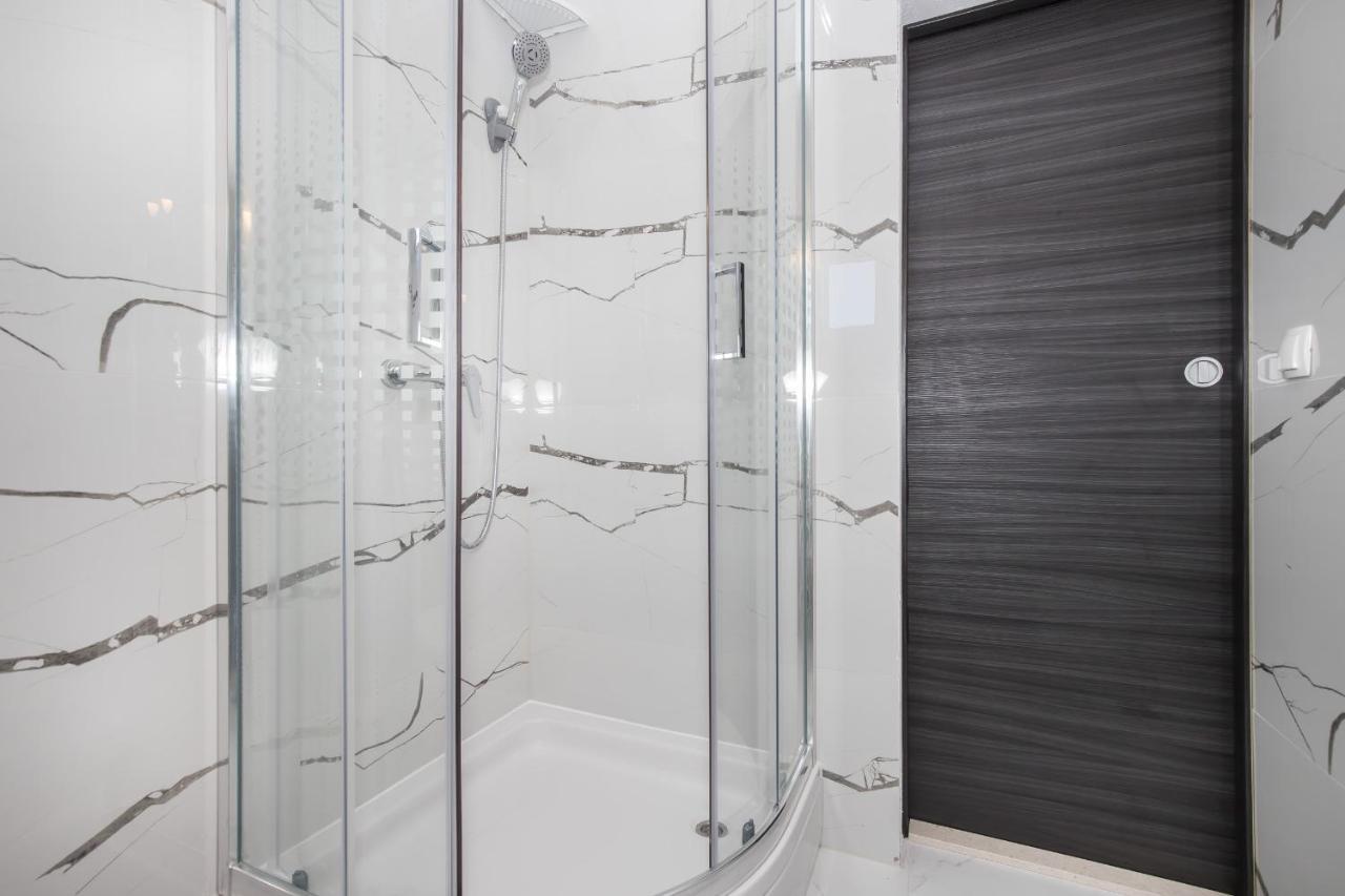 Apartments Blueview Postira Εξωτερικό φωτογραφία